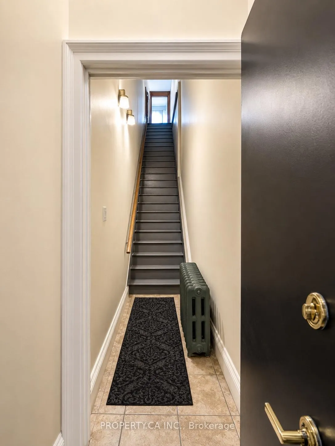 Photo 4 of 1462 Queen Street W, Toronto, South Parkdale — HOMEH