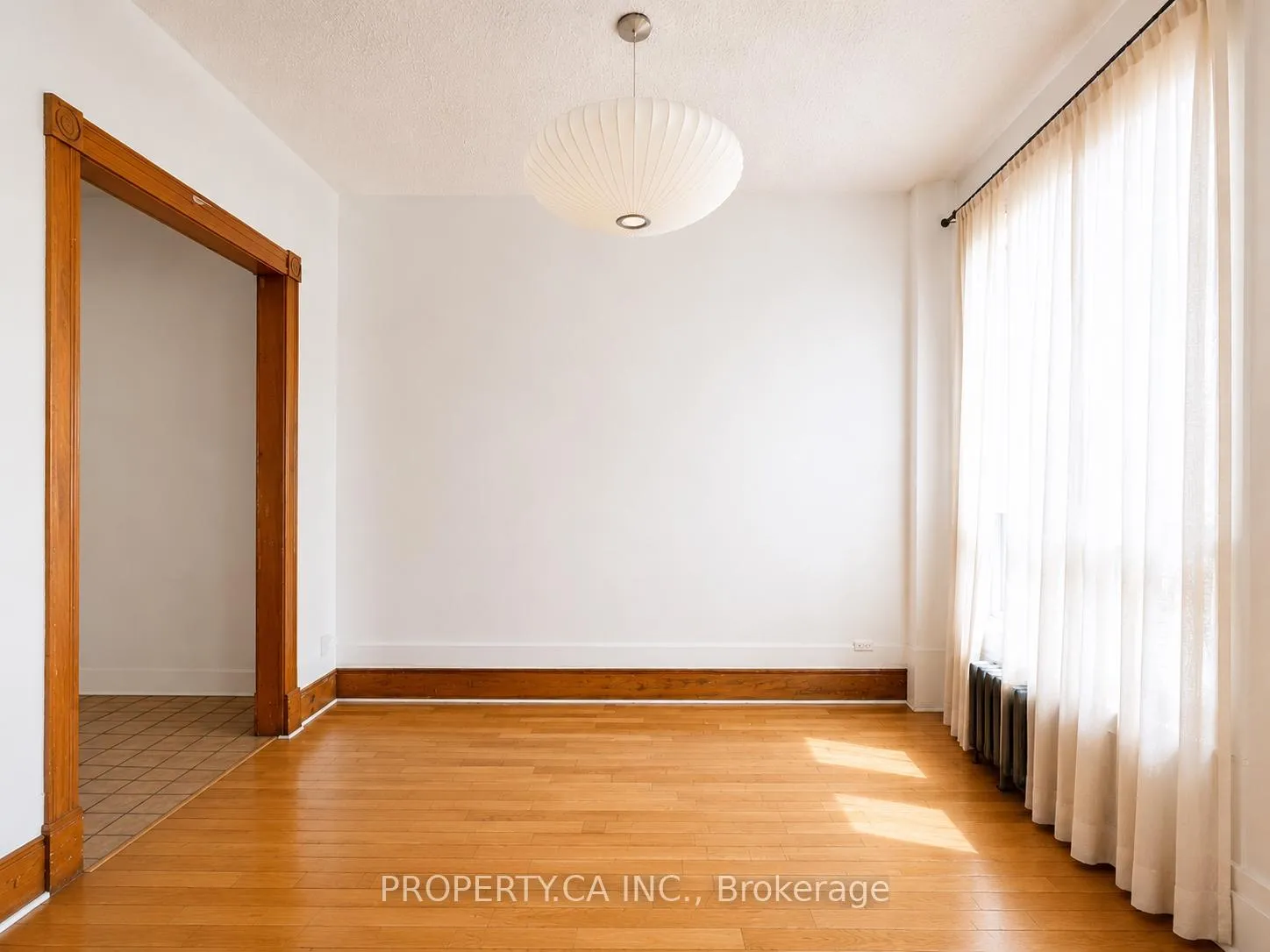 Photo 5 of 1462 Queen Street W, Toronto, South Parkdale — HOMEH