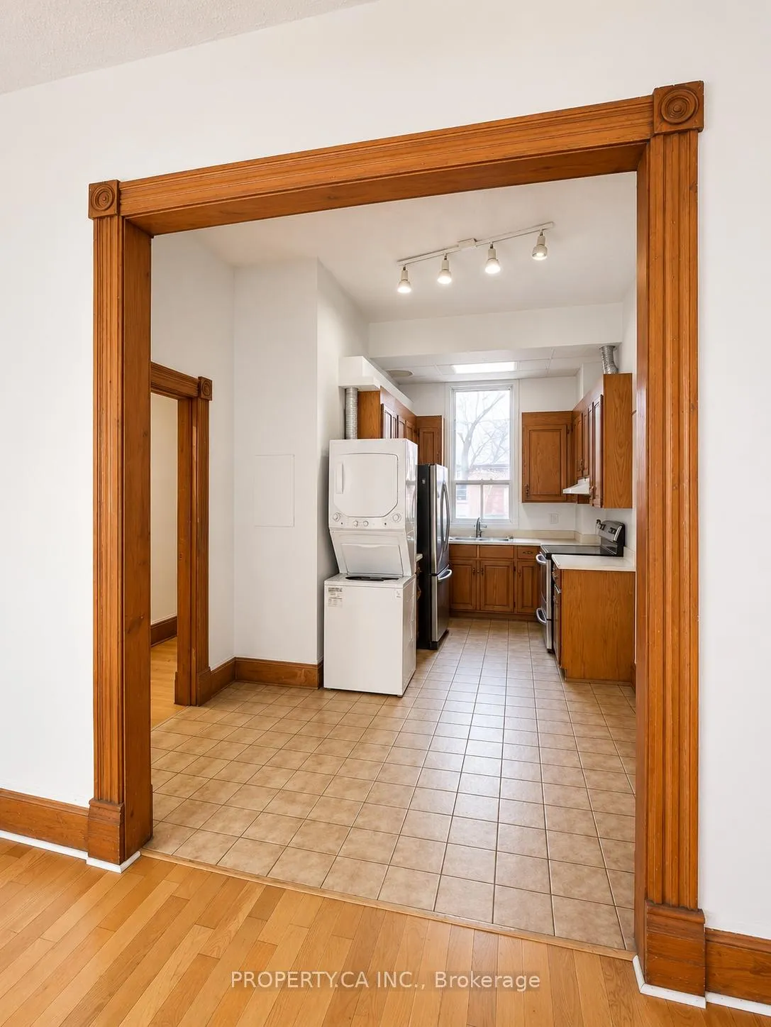 Photo 6 of 1462 Queen Street W, Toronto, South Parkdale — HOMEH