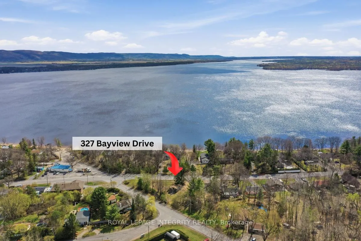 Photo 3 of 327 Bayview Drive, Ottawa, Constance Bay — HOMEH