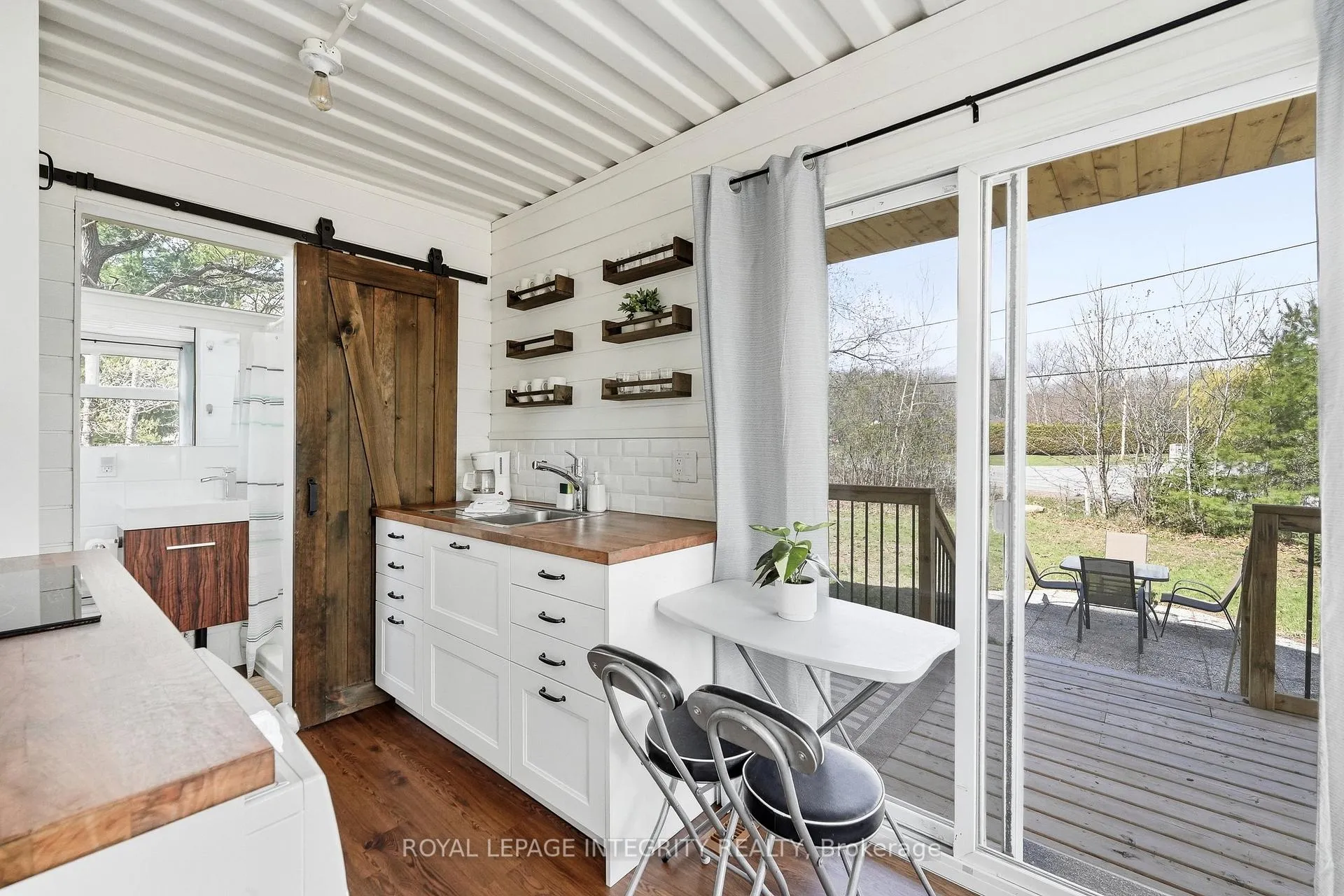 Photo 7 of 327 Bayview Drive, Ottawa, Constance Bay — HOMEH
