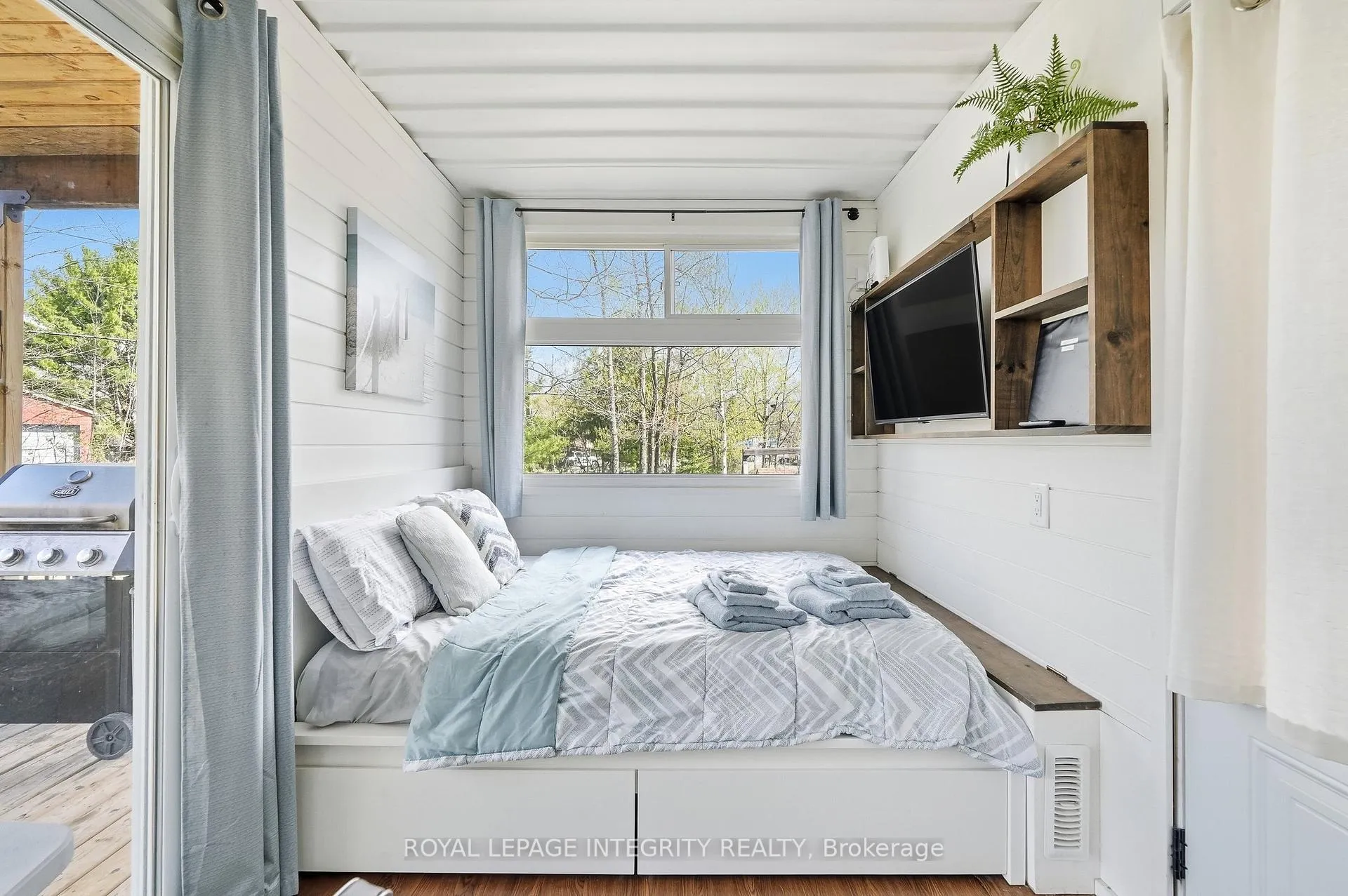 Photo 11 of 327 Bayview Drive, Ottawa, Constance Bay — HOMEH