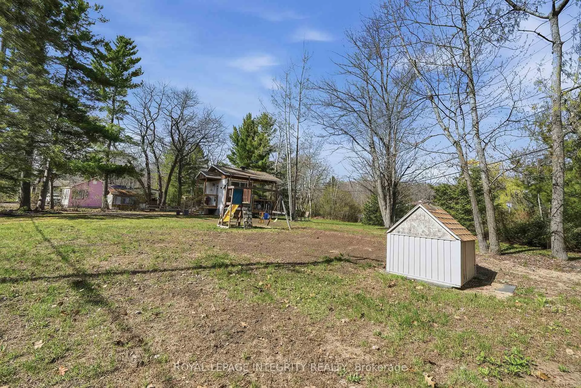 Photo 19 of 327 Bayview Drive, Ottawa, Constance Bay — HOMEH
