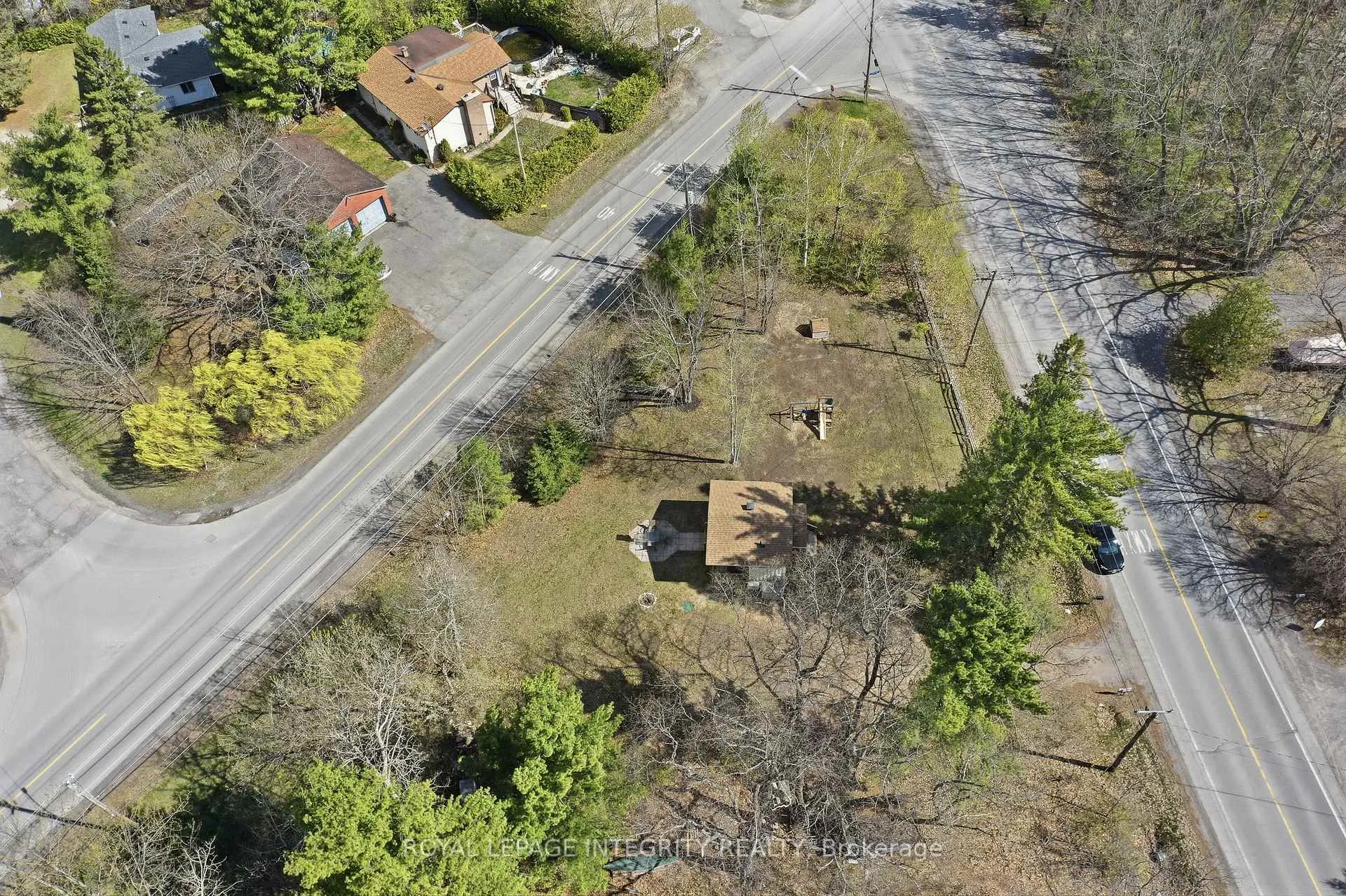 Photo 25 of 327 Bayview Drive, Ottawa, Constance Bay — HOMEH