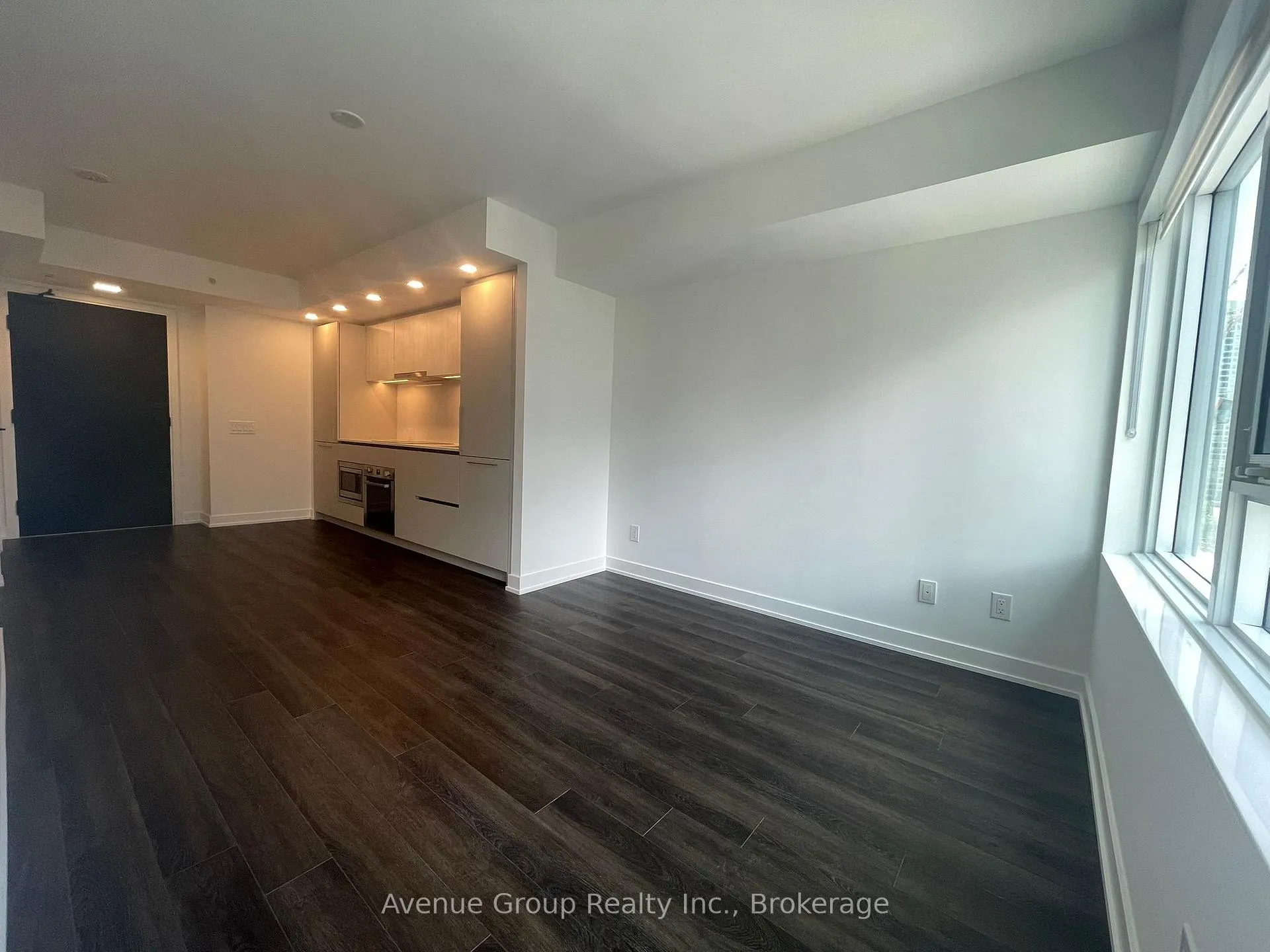 Photo 3 of Unit 1203, 609 Sherbourne Street, Toronto, North St. James Town — HOMEH