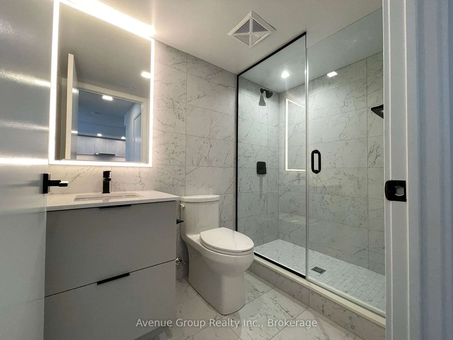Photo 6 of Unit 1203, 609 Sherbourne Street, Toronto, North St. James Town — HOMEH