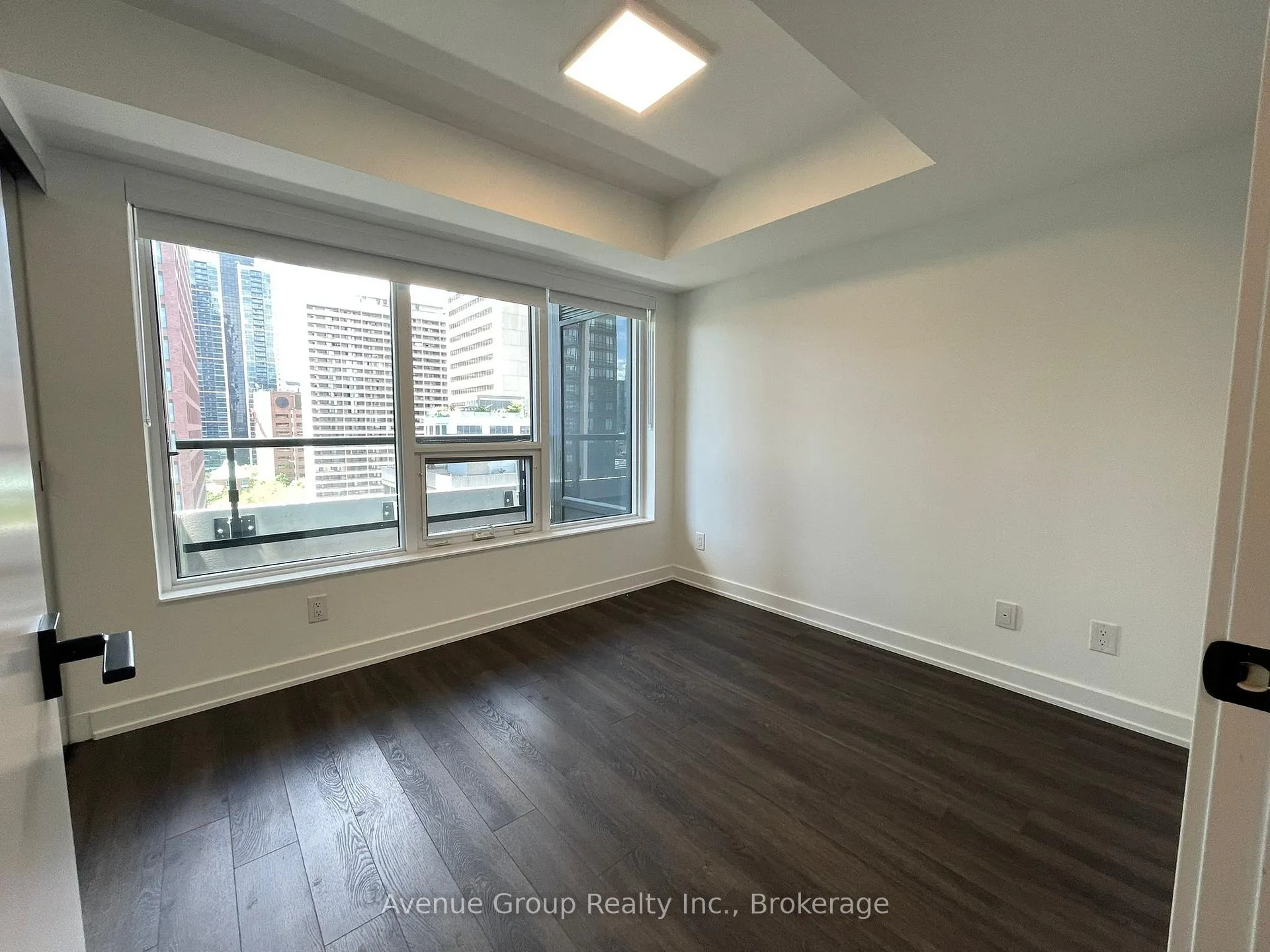 Photo 9 of Unit 1203, 609 Sherbourne Street, Toronto, North St. James Town — HOMEH