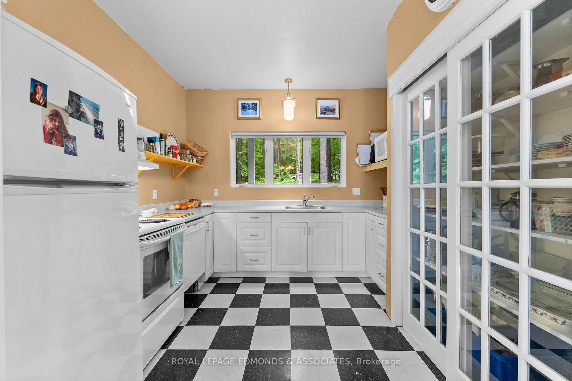 Photo 19 of 416 Rocky Point Drive, Bonnechere Valley, Eganville/Bonnechere Twp — HOMEH