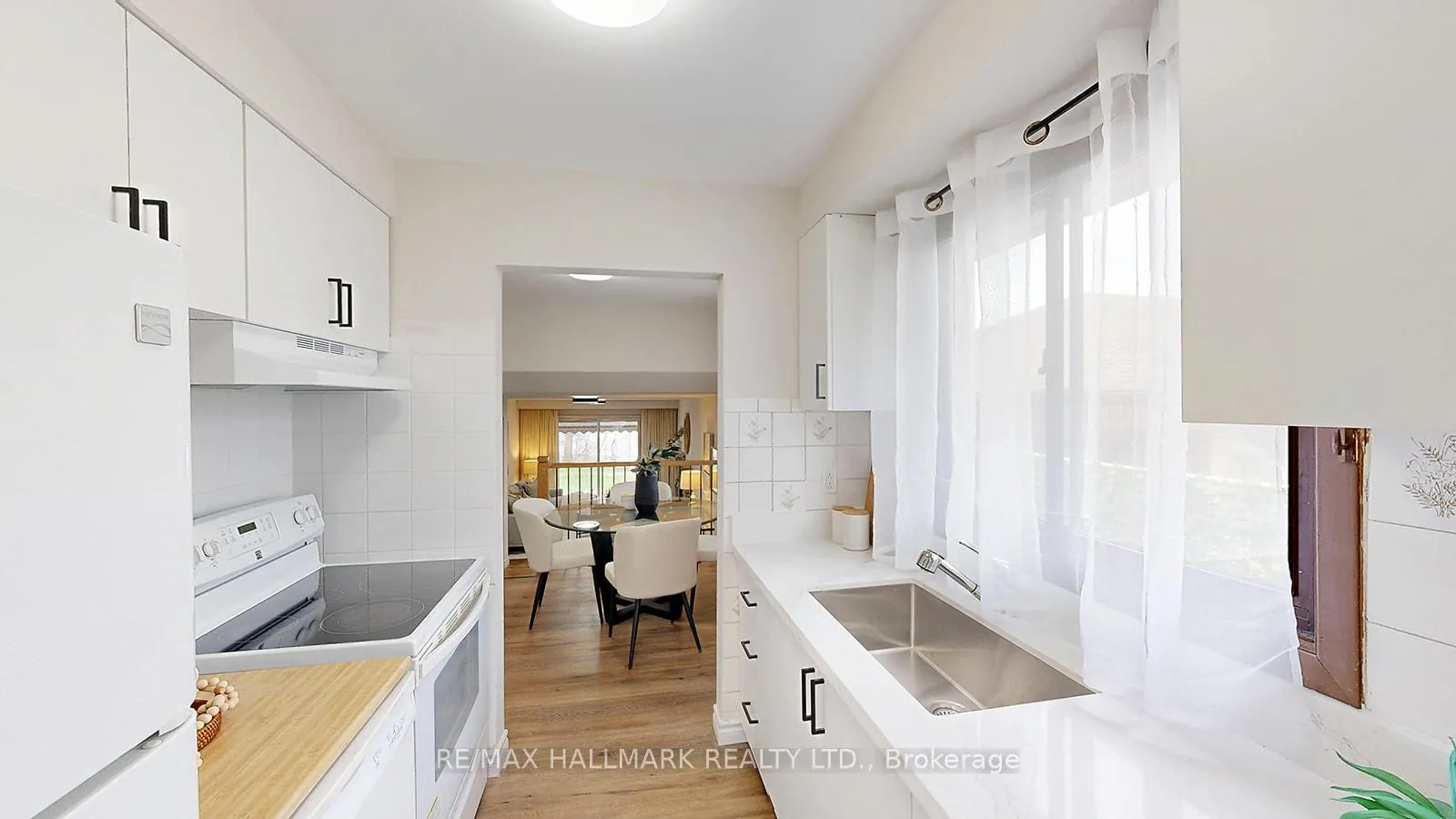 Photo 9 of 6197 Kingston Road, Scarborough, Centennial Scarborough — HOMEH