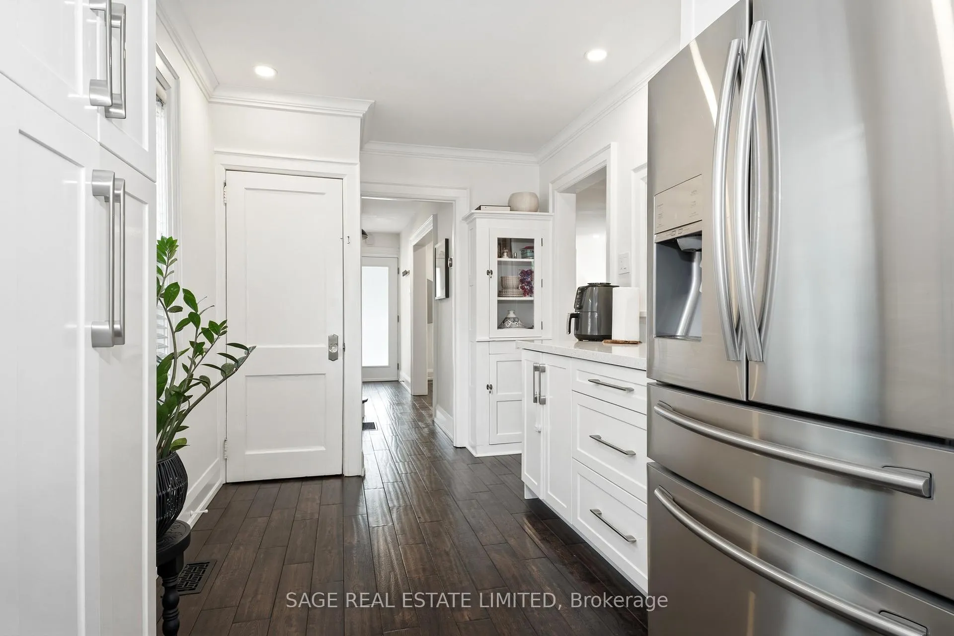 Photo 11 of 44 Pepler Avenue, Toronto, East York — HOMEH