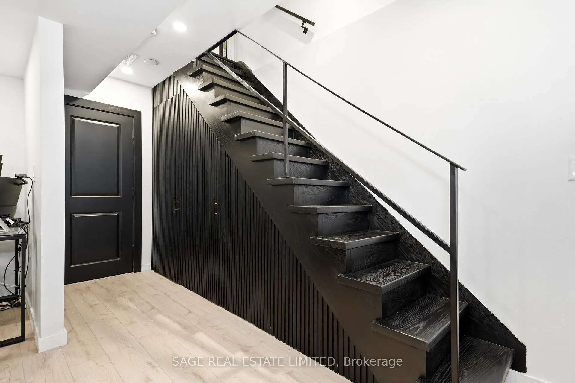 Photo 23 of 44 Pepler Avenue, Toronto, East York — HOMEH