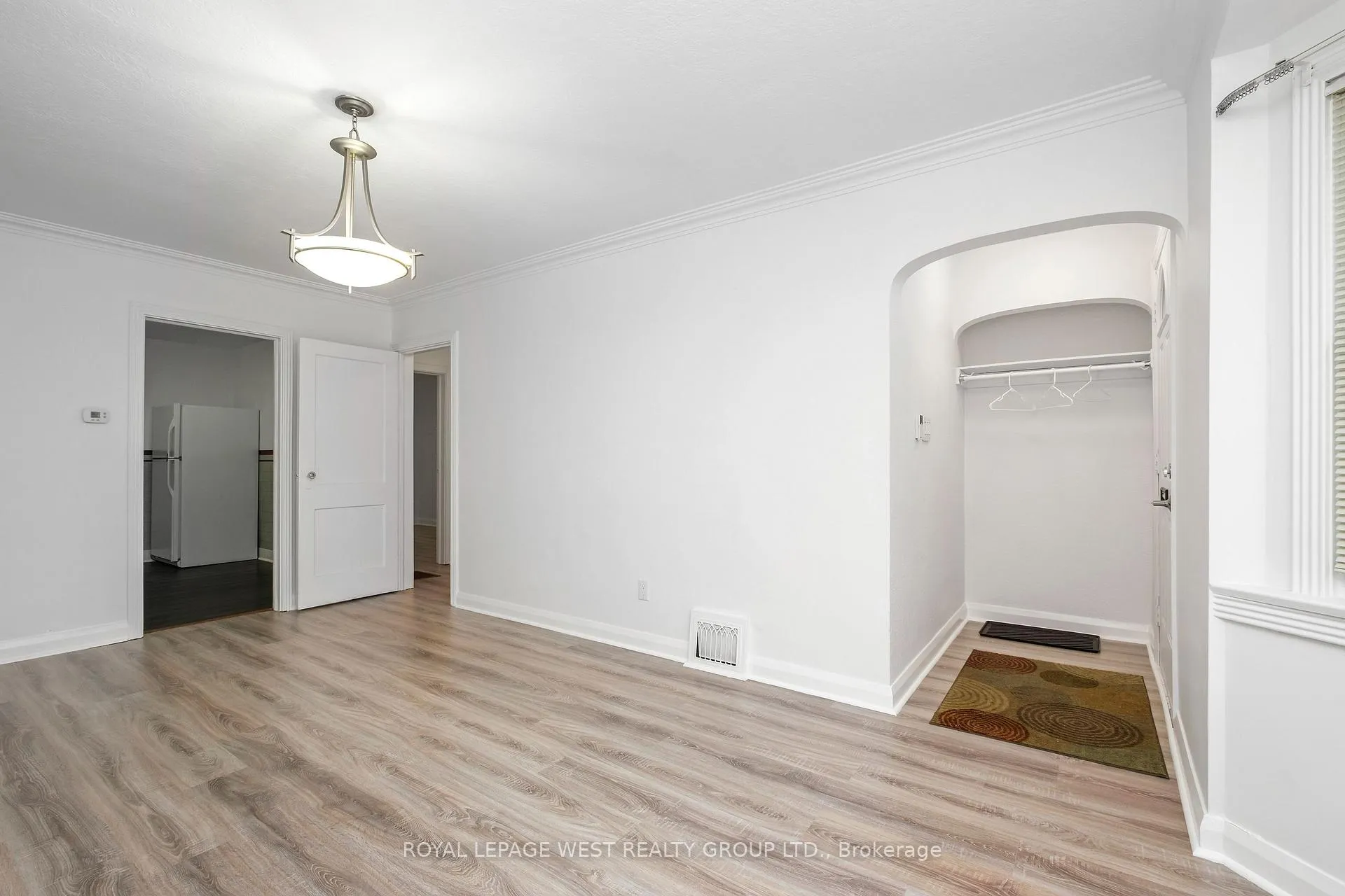 Photo 5 of 24 Barker Avenue, Toronto, Danforth Village-East York — HOMEH
