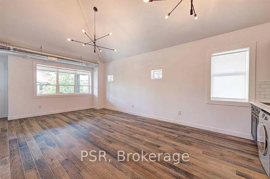 Photo 5 of Unit Upper, 89 Hammersmith Avenue, Toronto, The Beaches — HOMEH