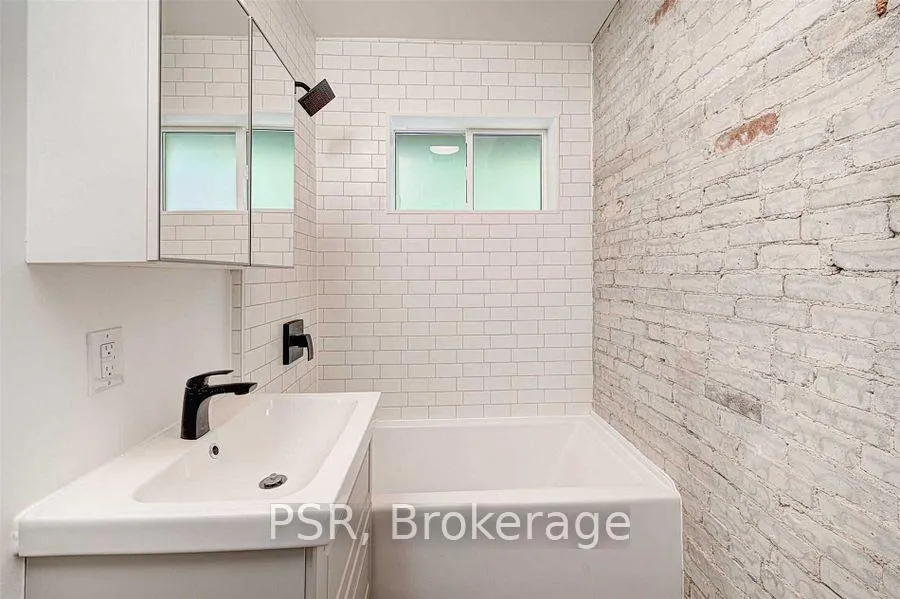 Photo 9 of Unit Upper, 89 Hammersmith Avenue, Toronto, The Beaches — HOMEH