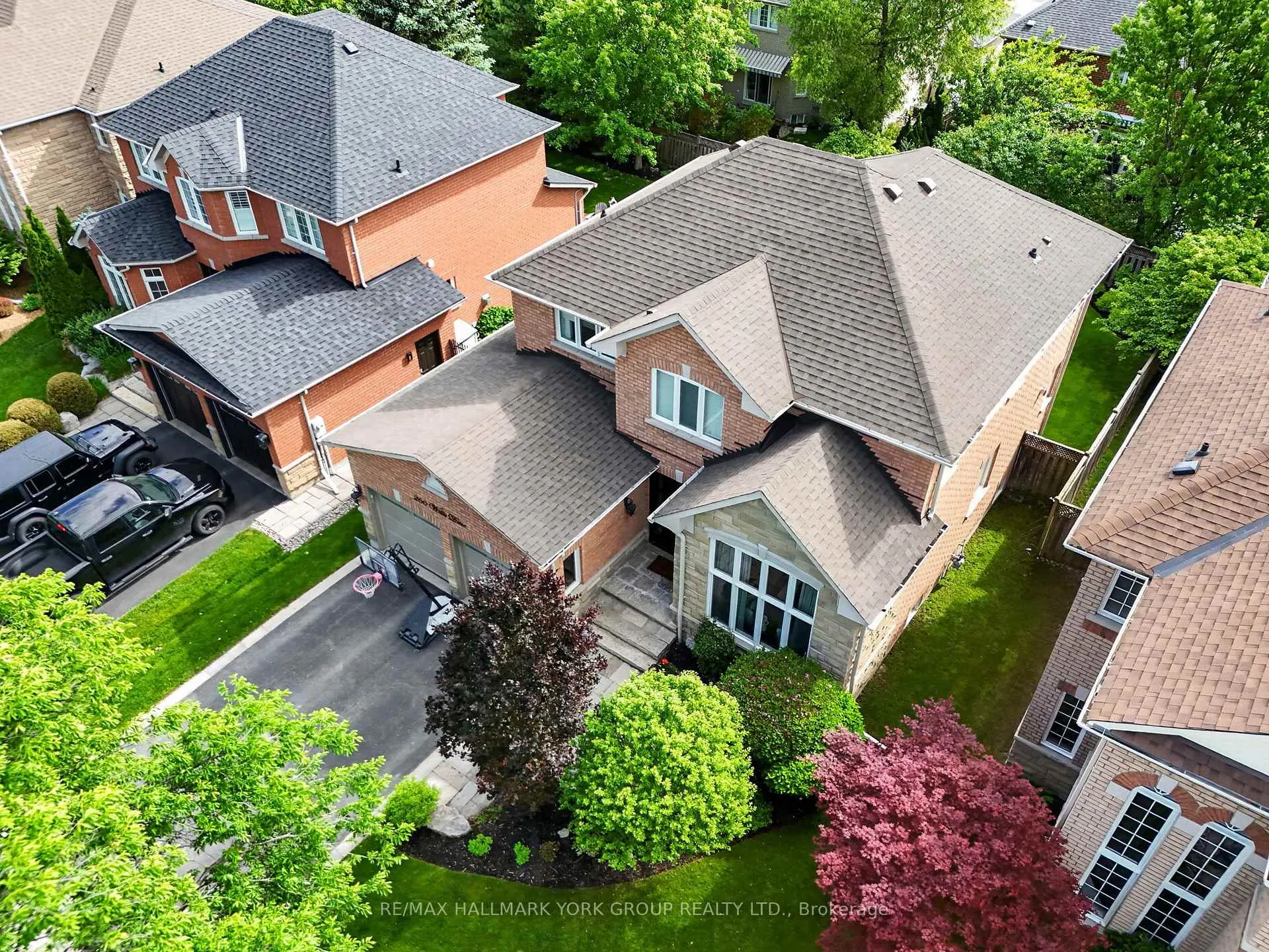 Photo 12 of 260 Willis Drive, Aurora, Aurora Highlands — HOMEH