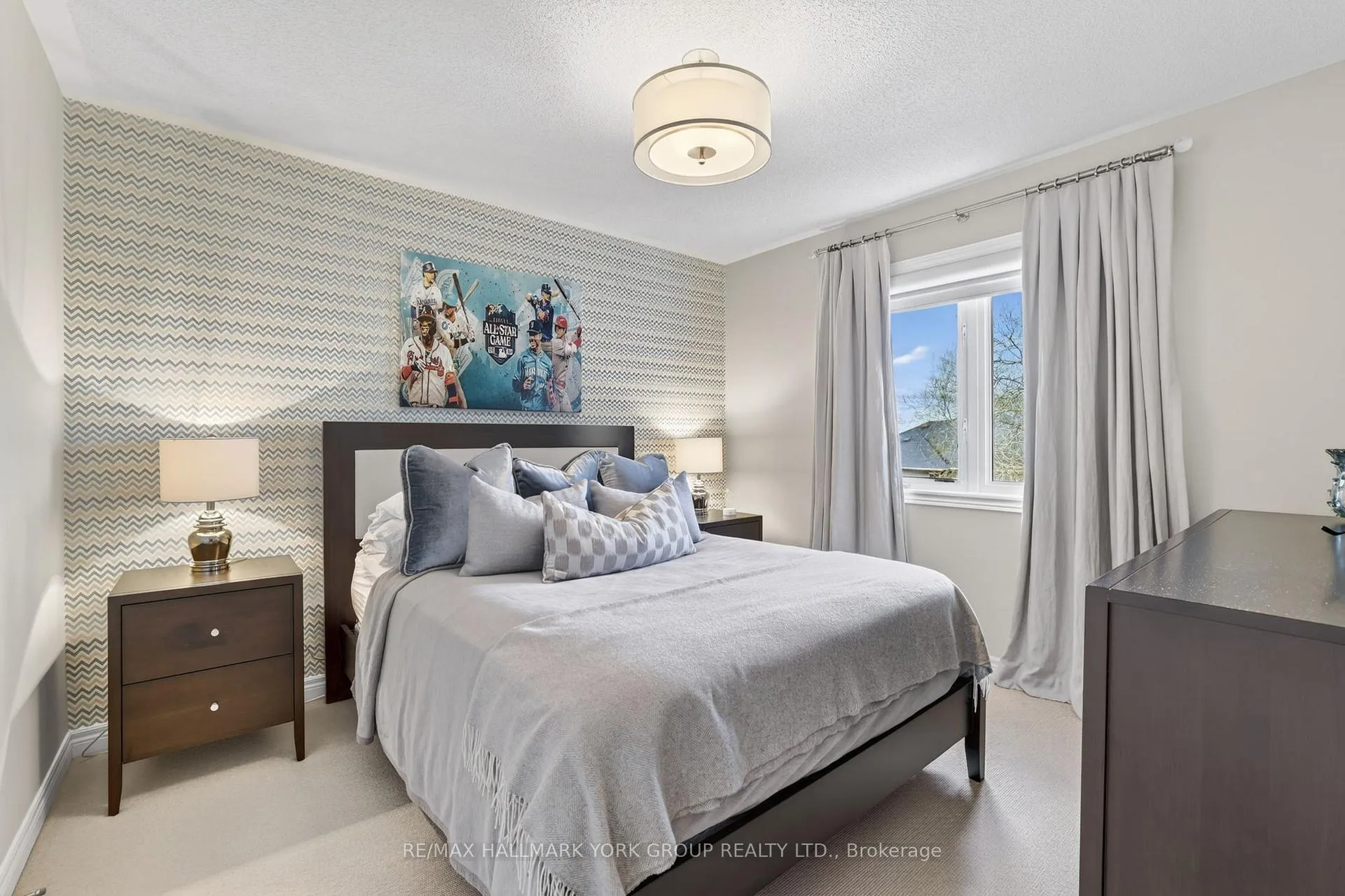 Photo 18 of 260 Willis Drive, Aurora, Aurora Highlands — HOMEH