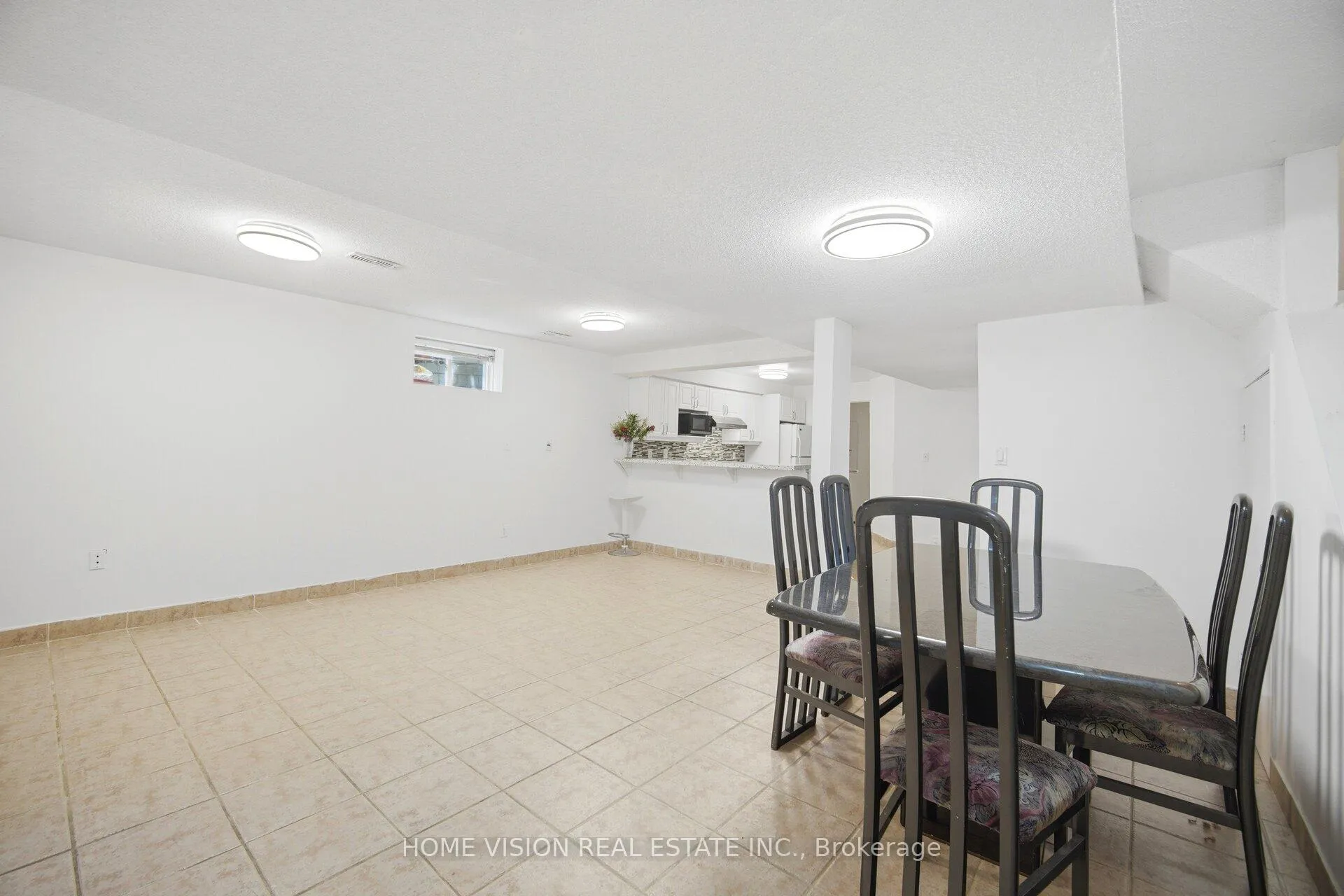 Photo 6 of Unit Bsmt, 31 Wildsky Road, Brampton, Fletcher's Creek South — HOMEH