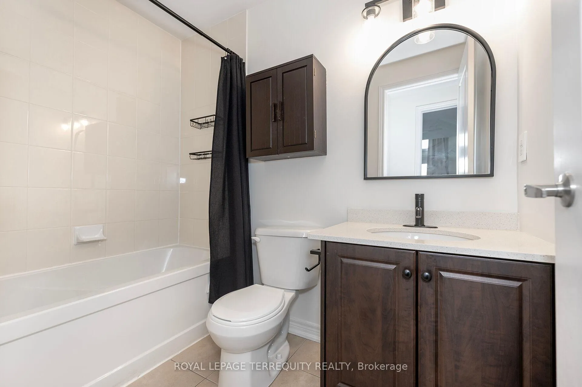 Photo 22 of Unit 3, 125 Kayla Crescent, Vaughan, Maple — HOMEH