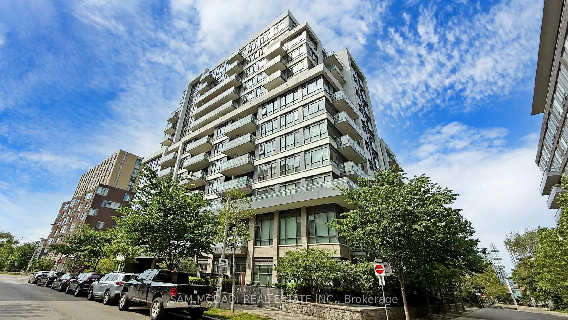 Front of Unit 1106, 200 Sackville Street