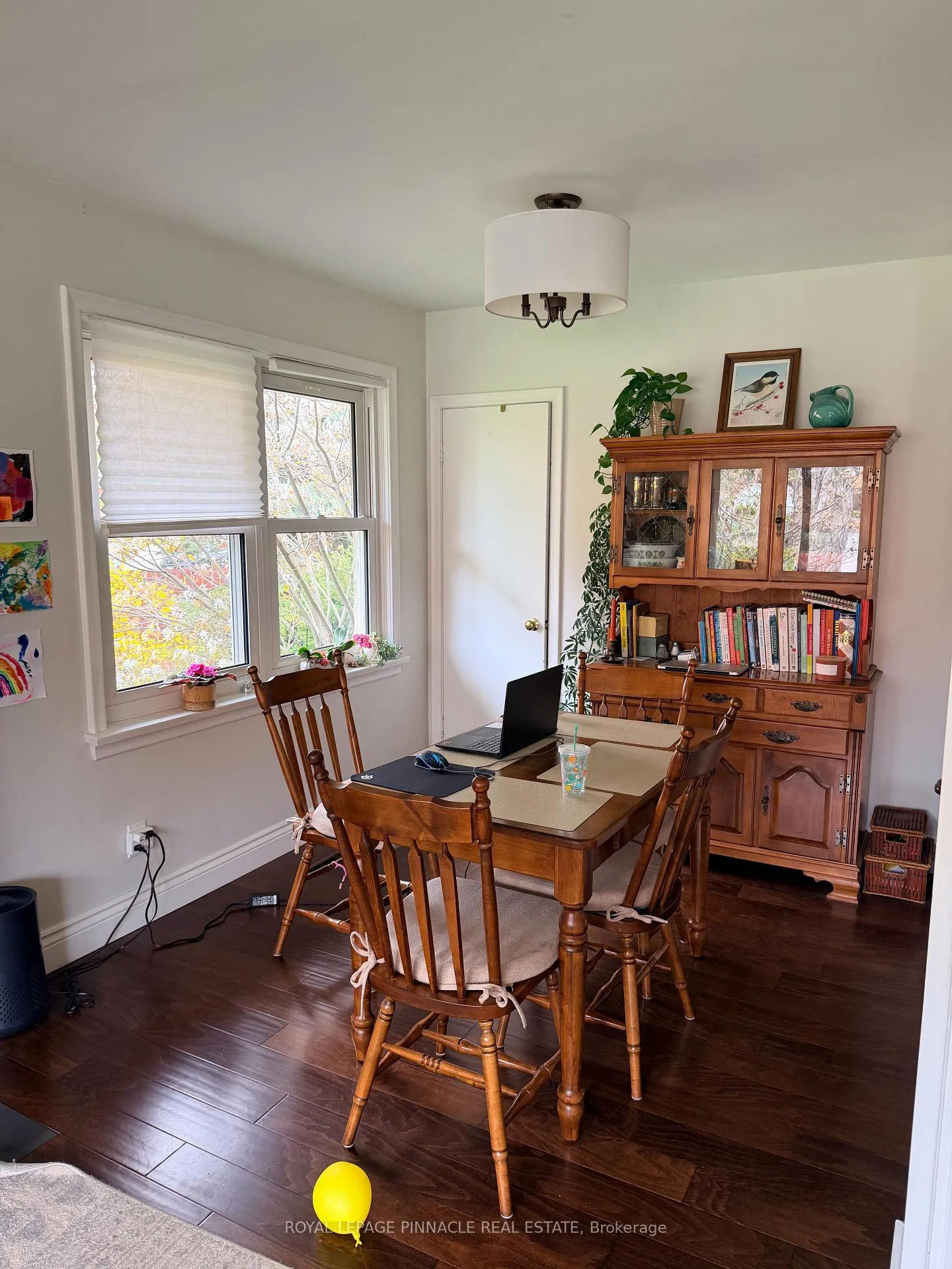 Photo 10 of 608 Green Street E, Whitby, Downtown Whitby — HOMEH