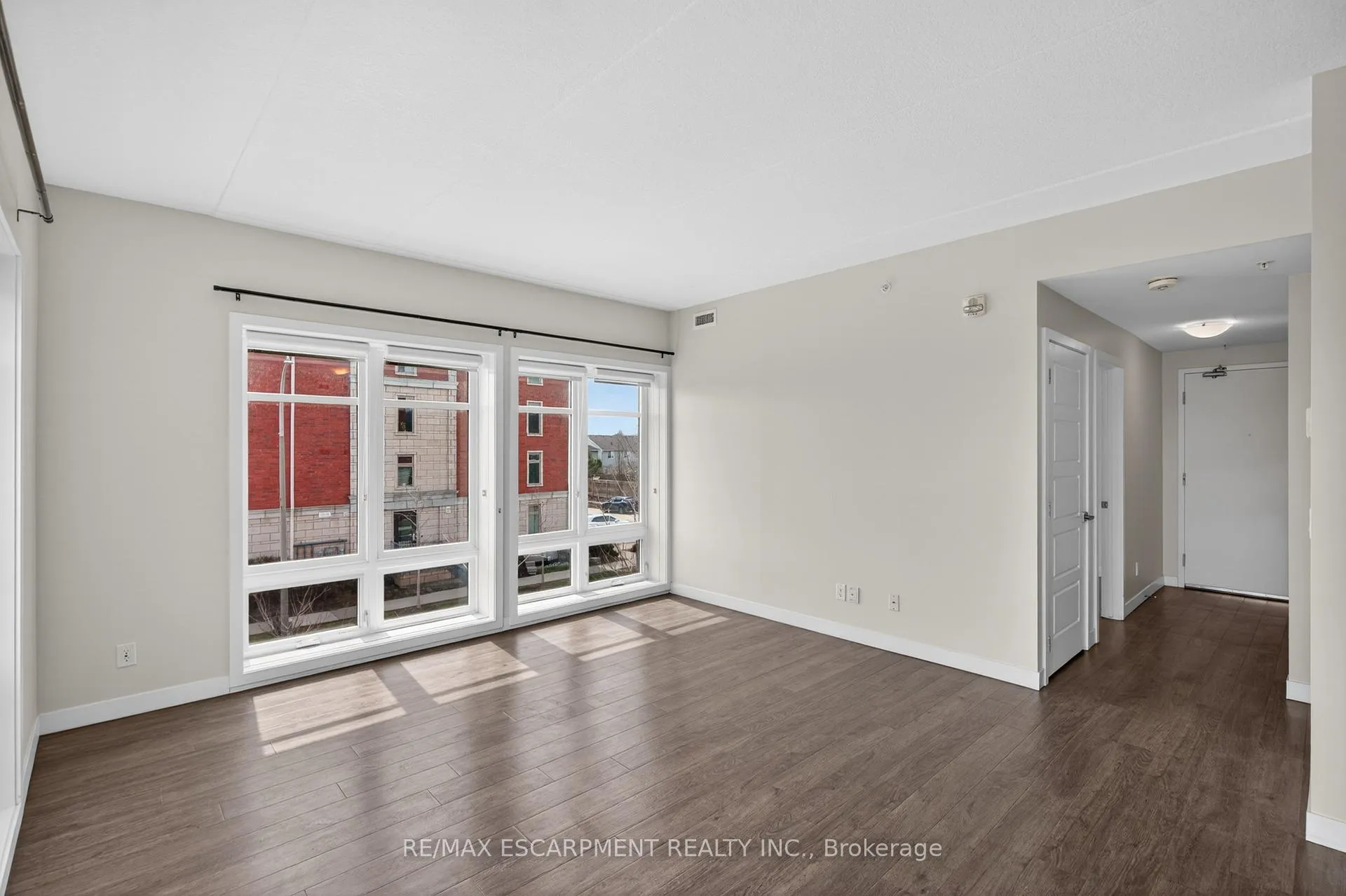 Photo 17 of Unit 202, 175 Commonwealth Street, Kitchener, Larentian West — HOMEH