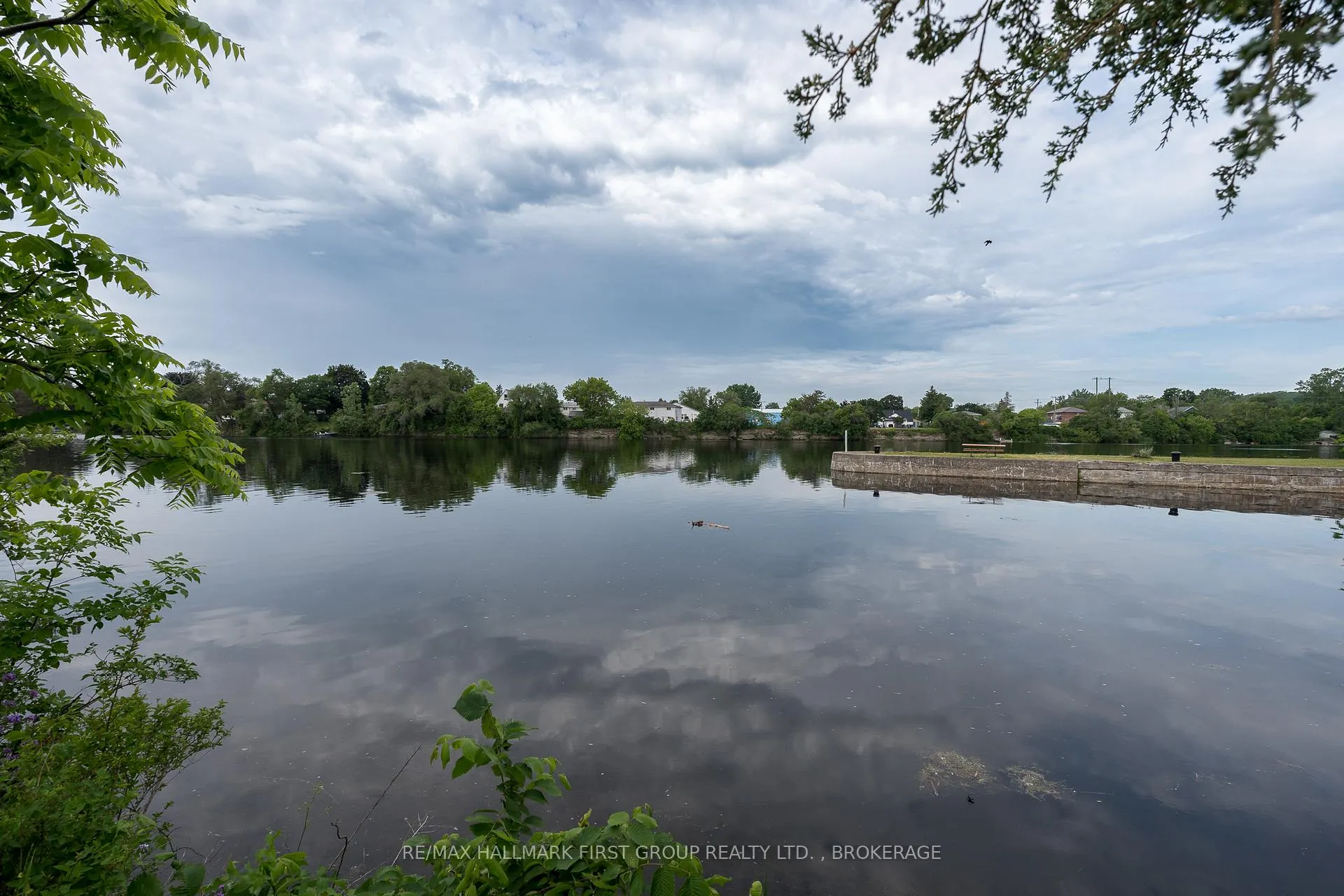 Photo 44 of 195 Riverside Parkway, Quinte West, Frankford Ward — HOMEH