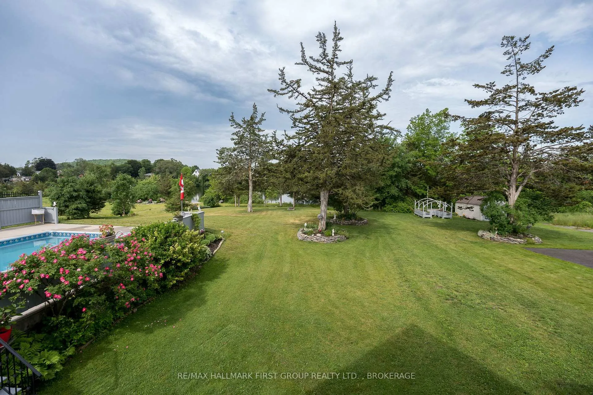 Photo 47 of 195 Riverside Parkway, Quinte West, Frankford Ward — HOMEH