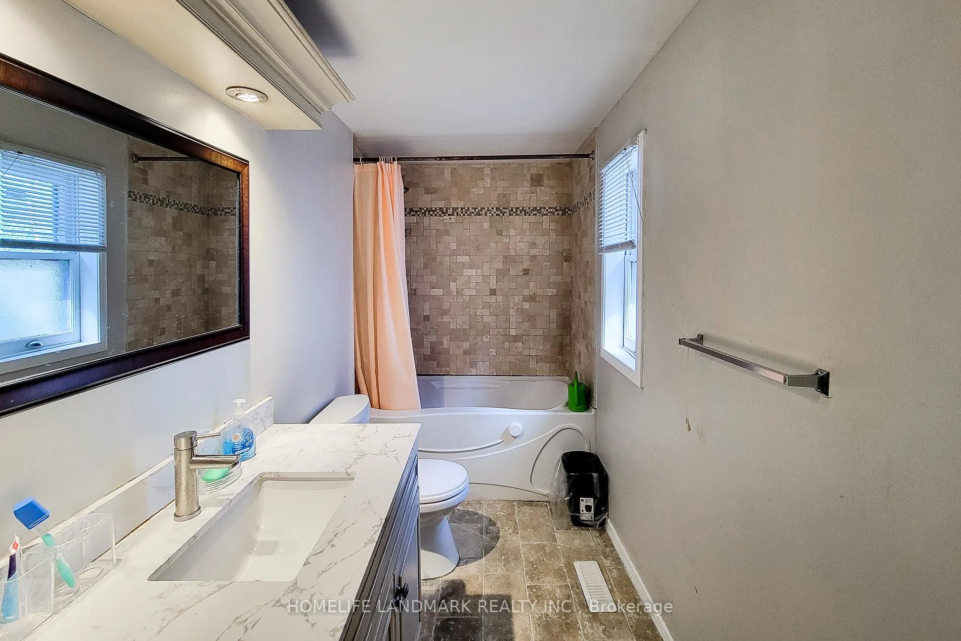 Photo 14 of 242 Bowman Street, Hamilton, Ainslie Wood — HOMEH
