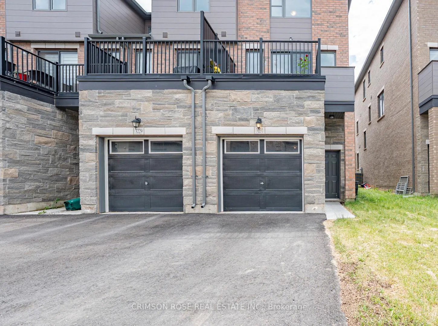 Photo 3 of 3231 Sixth Line, Oakville, Glenorchy — HOMEH