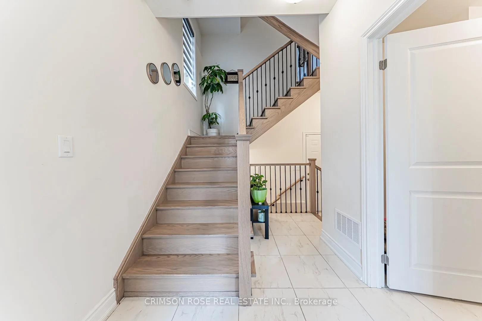 Photo 9 of 3231 Sixth Line, Oakville, Glenorchy — HOMEH