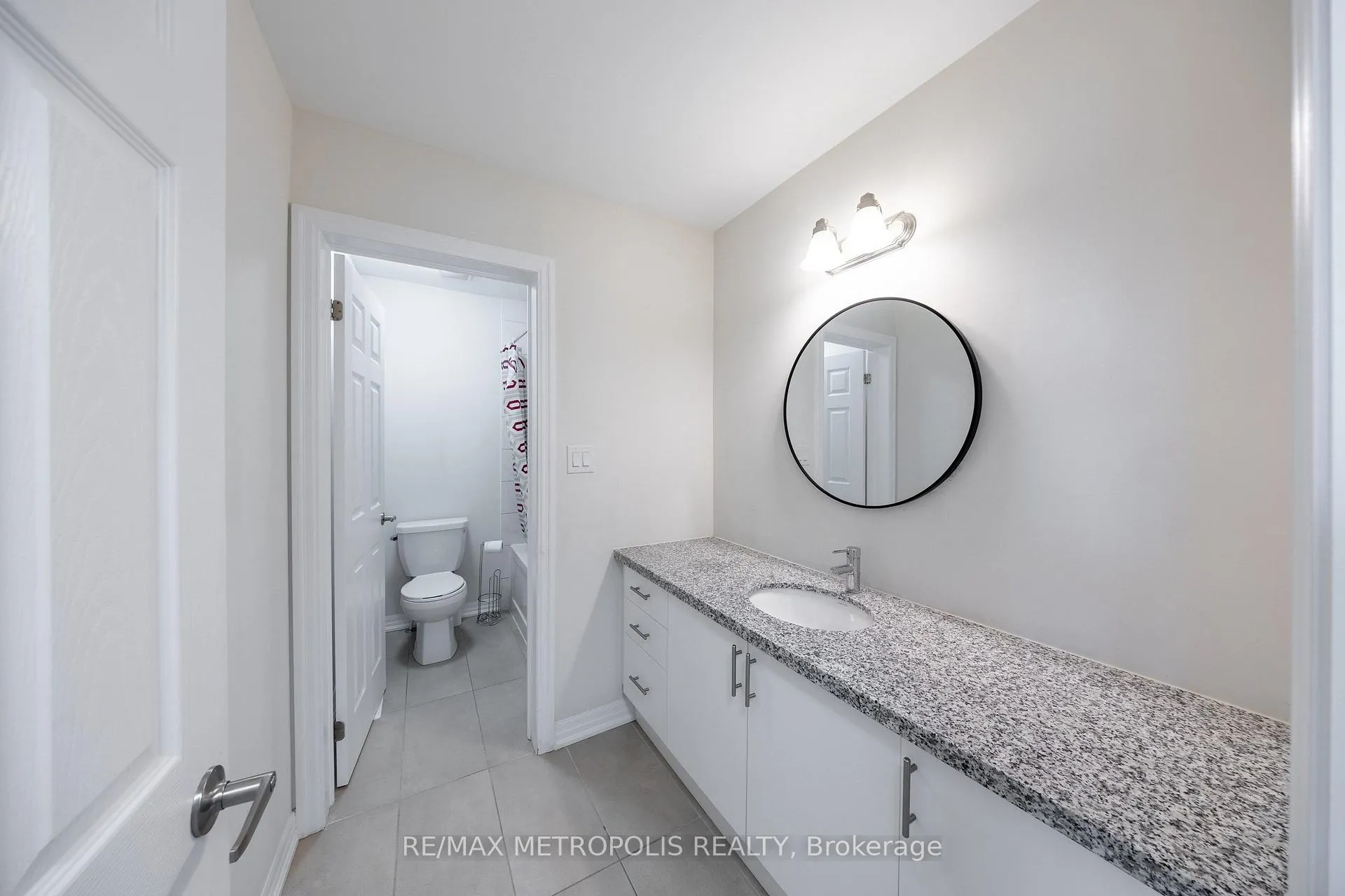 Photo 22 of 39 Northrop Avenue, Clarington, Newcastle — HOMEH
