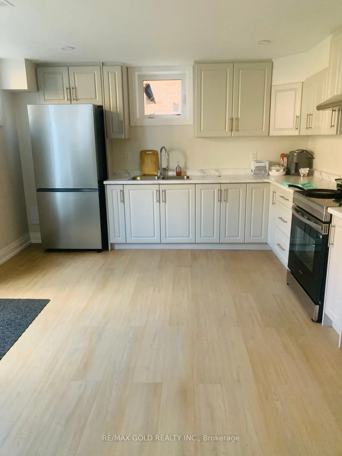 Photo 1 of 163 Bradshaw Road, Hamilton, Stoney Creek Mountain — HOMEH