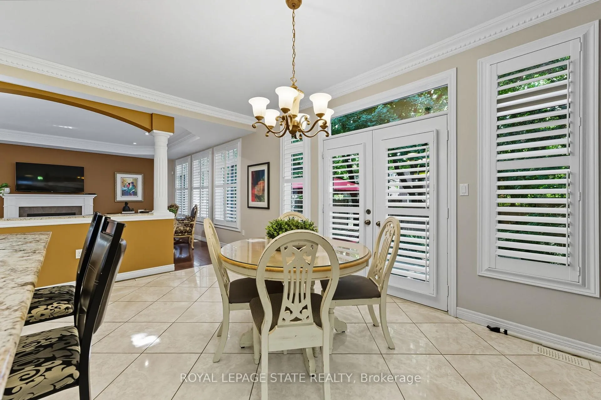 Photo 8 of 20 Lorupe Court, Hamilton, Meadowlands — HOMEH