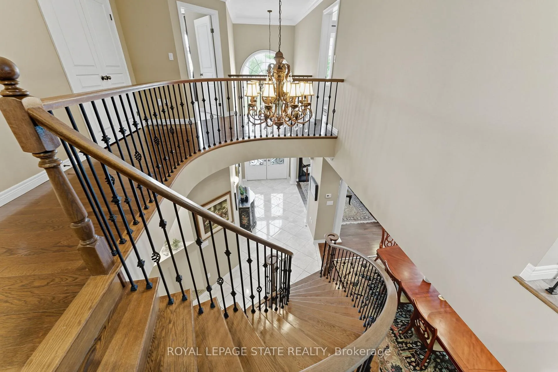 Photo 28 of 20 Lorupe Court, Hamilton, Meadowlands — HOMEH
