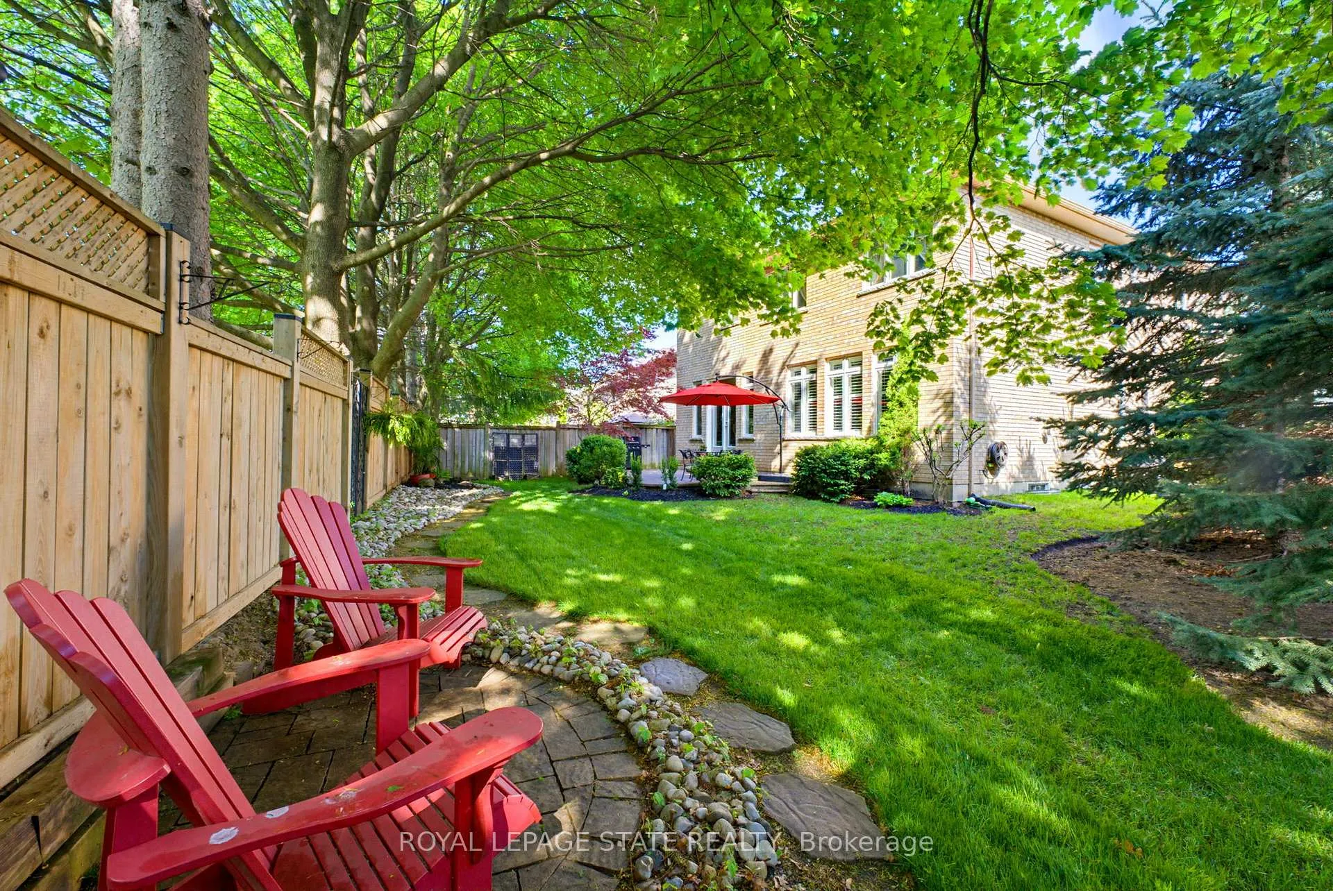 Photo 39 of 20 Lorupe Court, Hamilton, Meadowlands — HOMEH