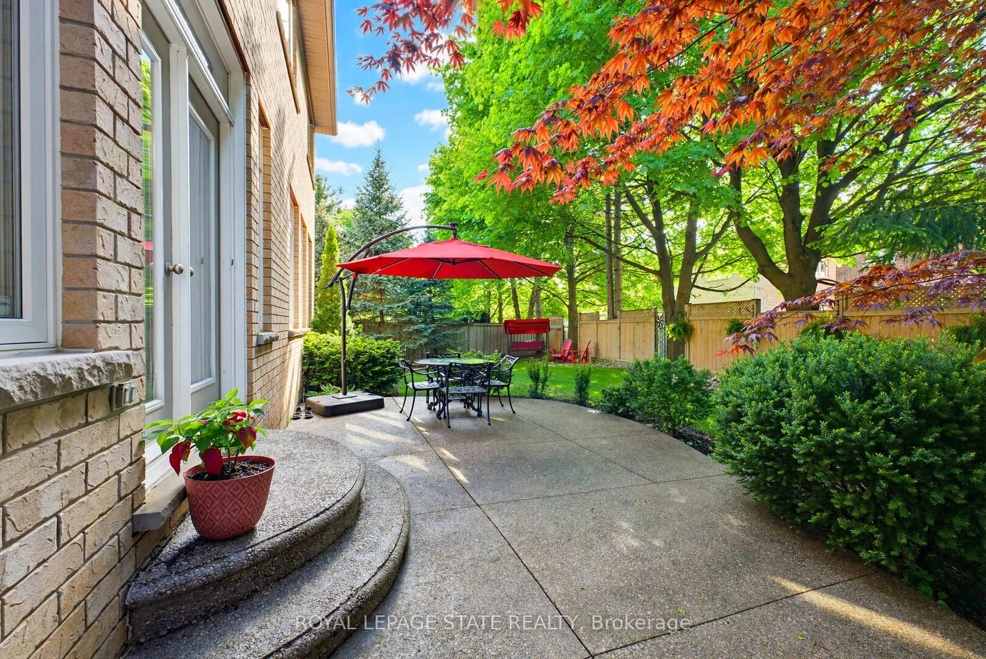 Photo 41 of 20 Lorupe Court, Hamilton, Meadowlands — HOMEH