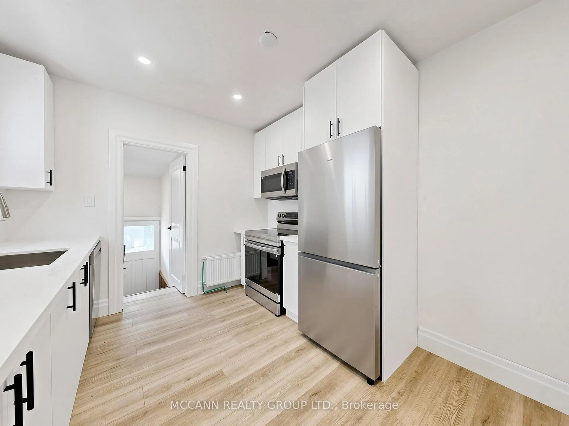 Photo 15 of 310 St Germain Avenue, Toronto, Lawrence Park North — HOMEH