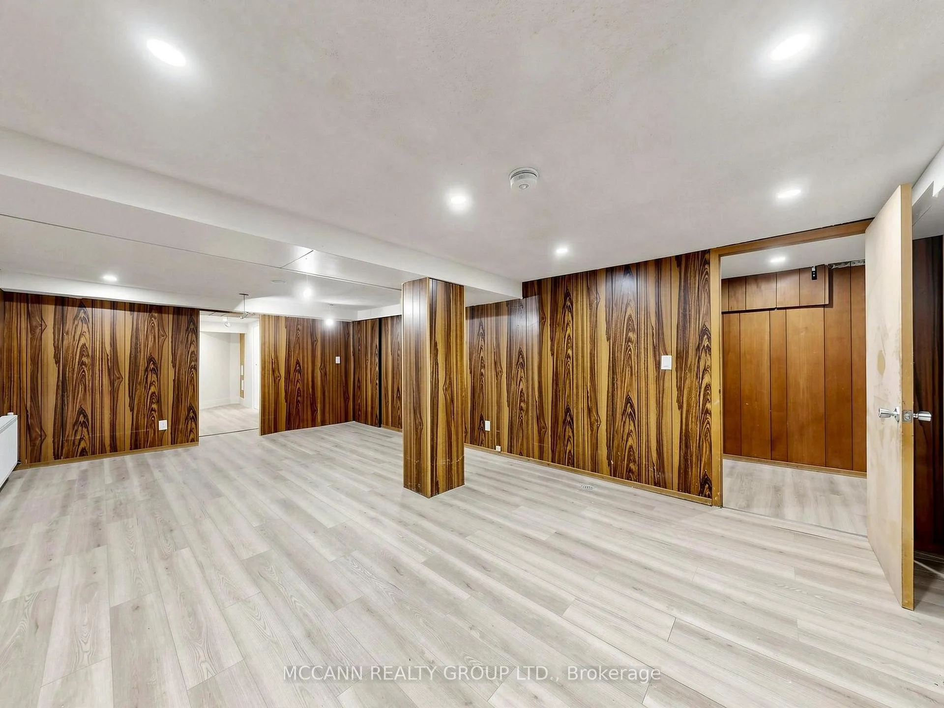 Photo 30 of 310 St Germain Avenue, Toronto, Lawrence Park North — HOMEH