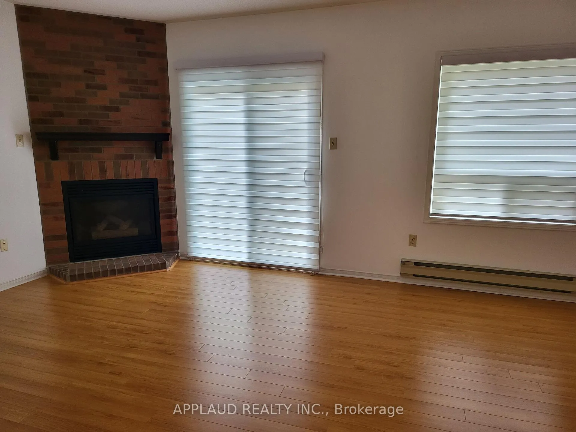 Photo 17 of 55 Leah Crescent, Vaughan, Beverley Glen — HOMEH