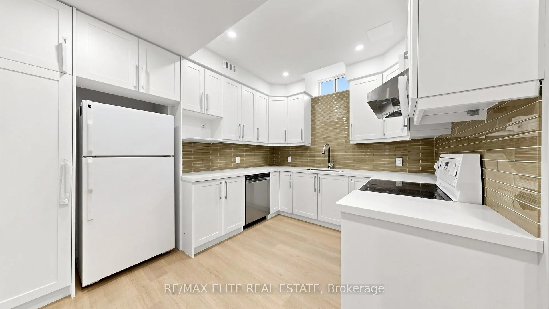 Photo 5 of Unit BASEMENT, 52 Pine Post Road, Georgina, Historic Lakeshore Communities — HOMEH