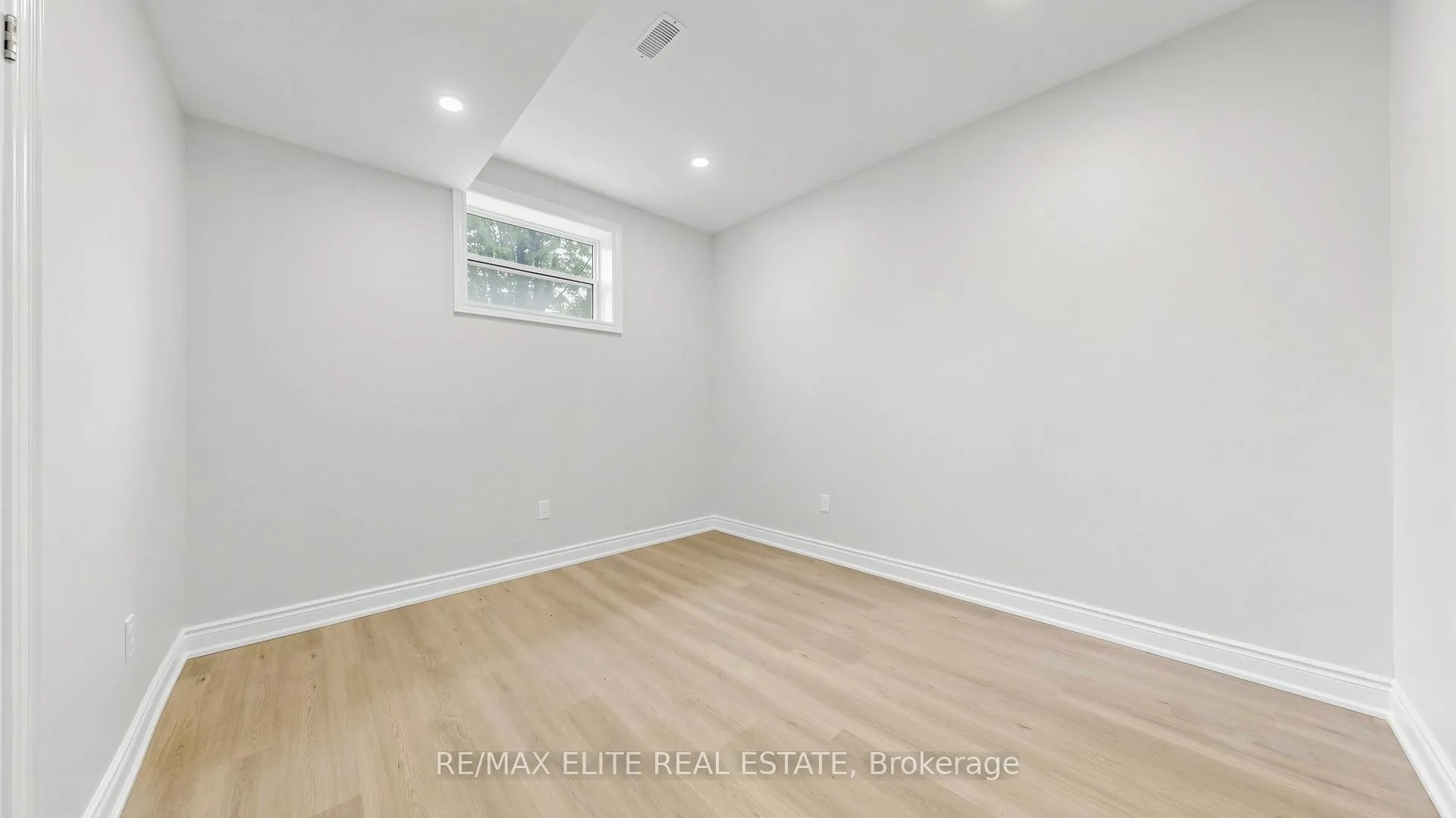 Photo 18 of Unit BASEMENT, 52 Pine Post Road, Georgina, Historic Lakeshore Communities — HOMEH