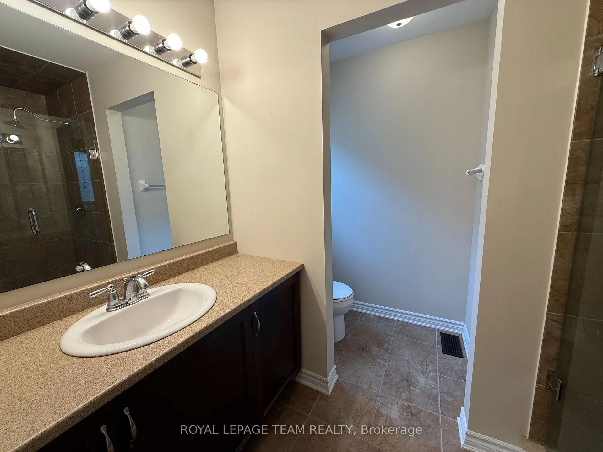 Photo 24 of 310 Gallantry Way, Ottawa, Stittsville (North) — HOMEH