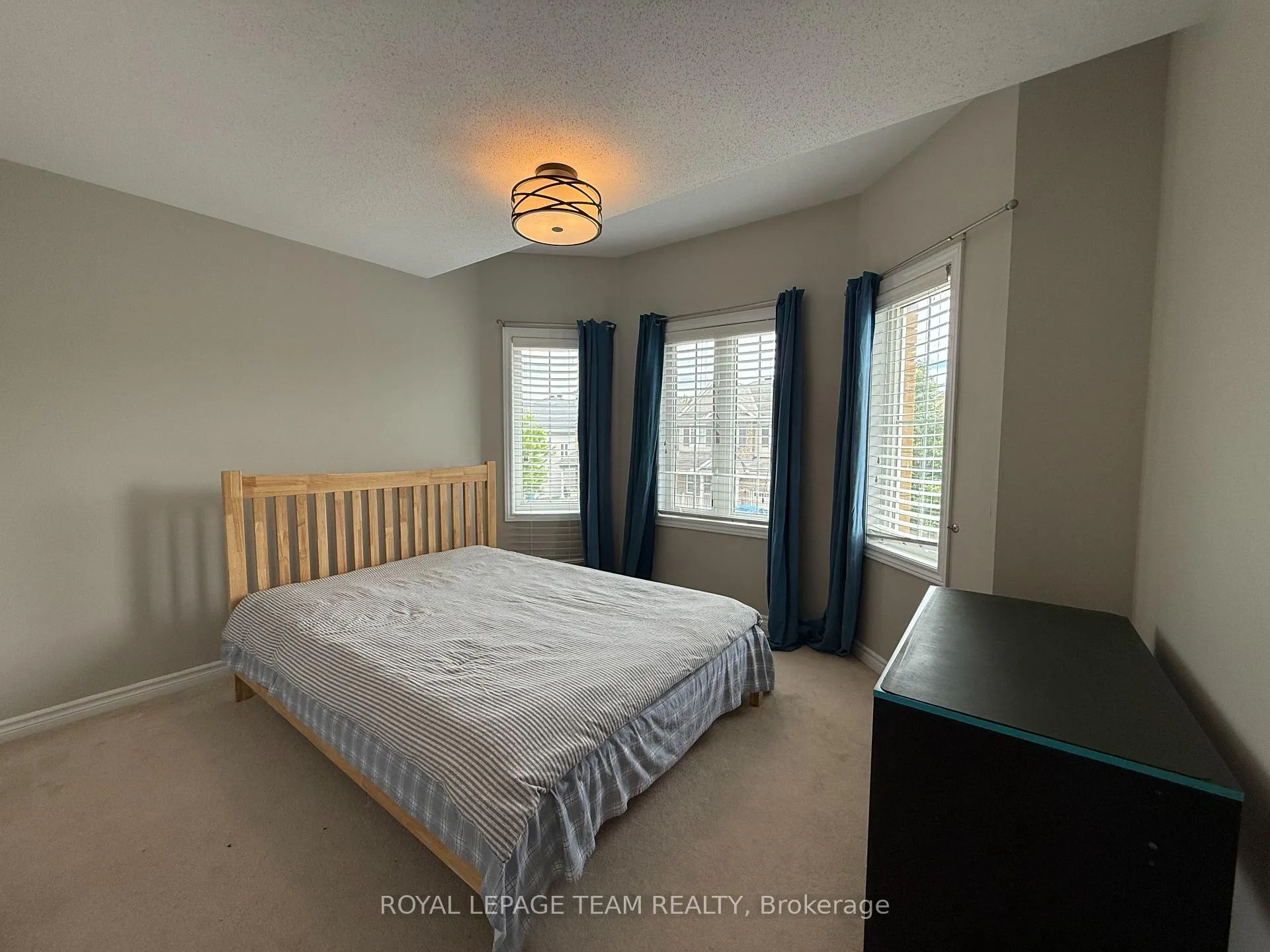 Photo 29 of 310 Gallantry Way, Ottawa, Stittsville (North) — HOMEH