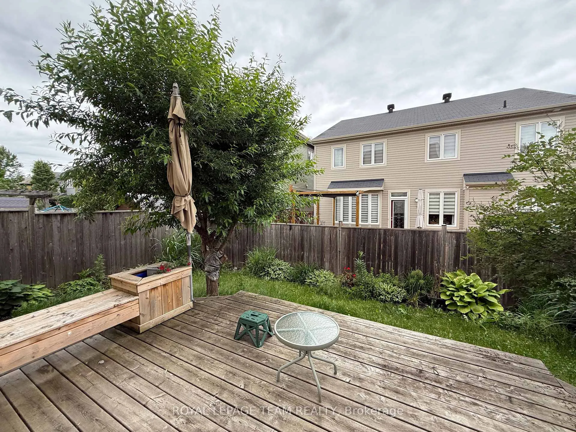 Photo 37 of 310 Gallantry Way, Ottawa, Stittsville (North) — HOMEH