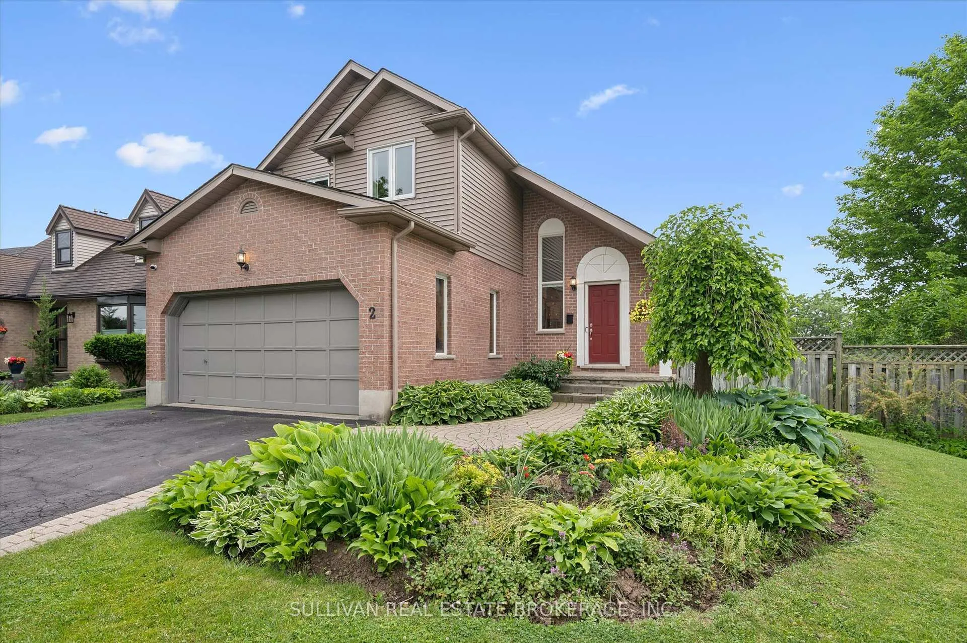 Photo 2 of 2 Deerchase Court, Guelph, Kortright West — HOMEH