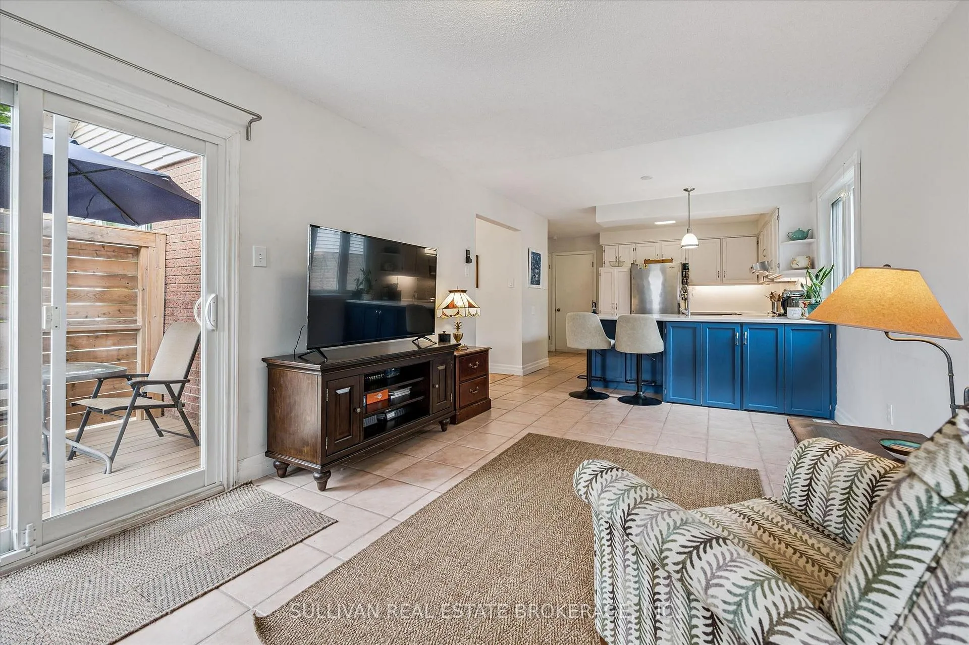 Photo 14 of 2 Deerchase Court, Guelph, Kortright West — HOMEH