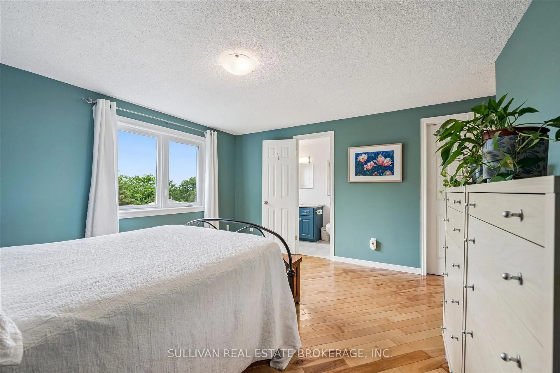 Photo 21 of 2 Deerchase Court, Guelph, Kortright West — HOMEH
