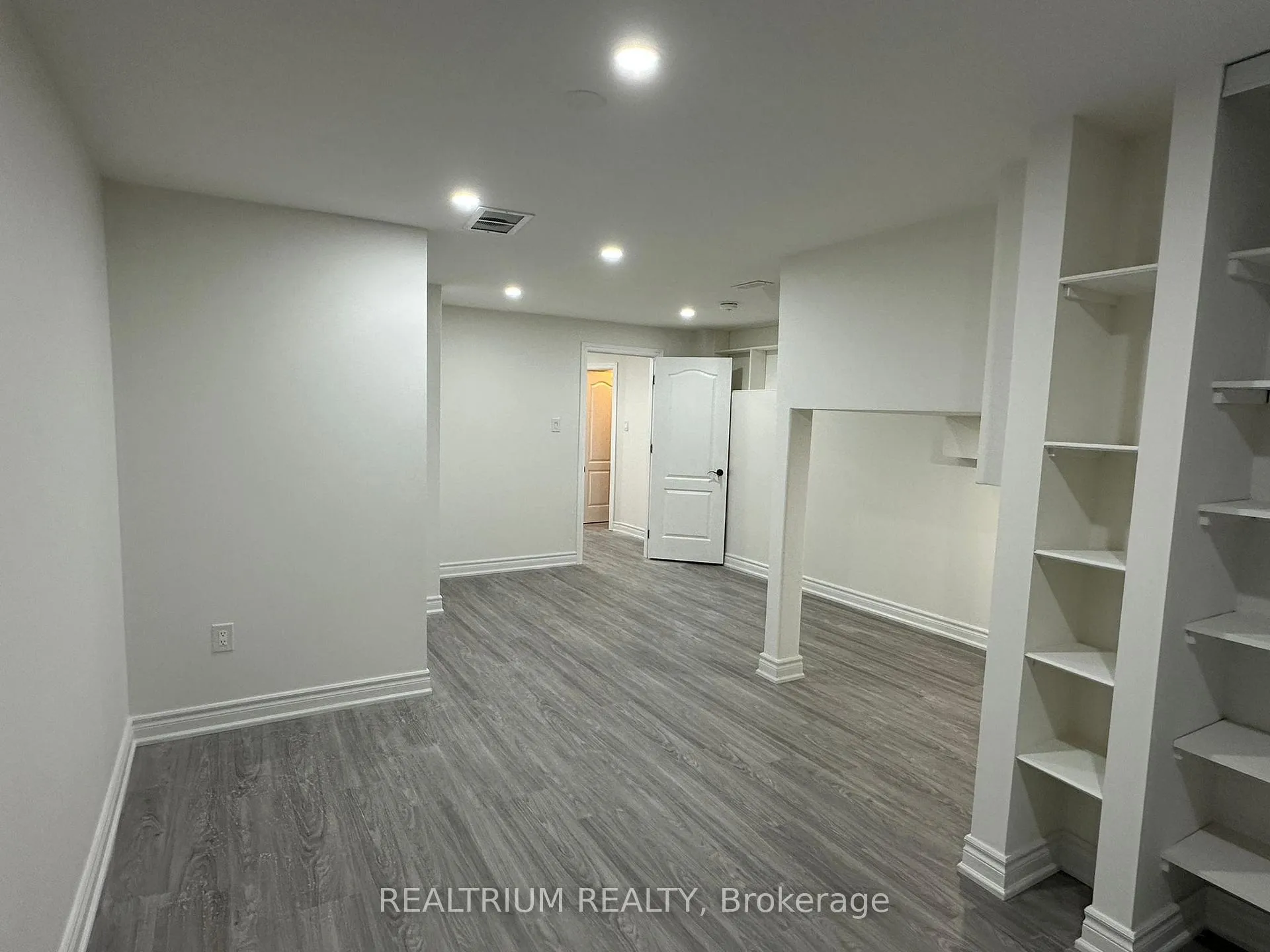 Photo 5 of Unit Lower, 32 Slader Heights Street, Ajax, Northwest Ajax — HOMEH