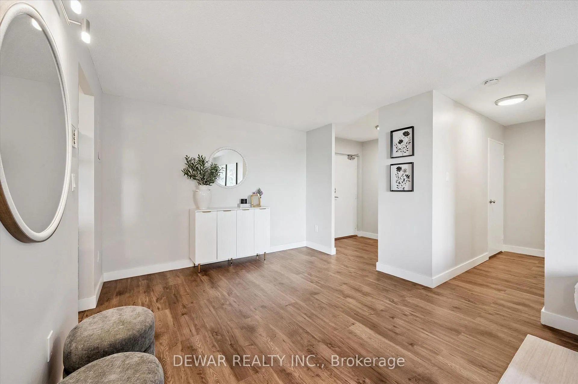 Photo 17 of Unit 405, 279 Chandler Drive, Kitchener, Laurentian Hills — HOMEH