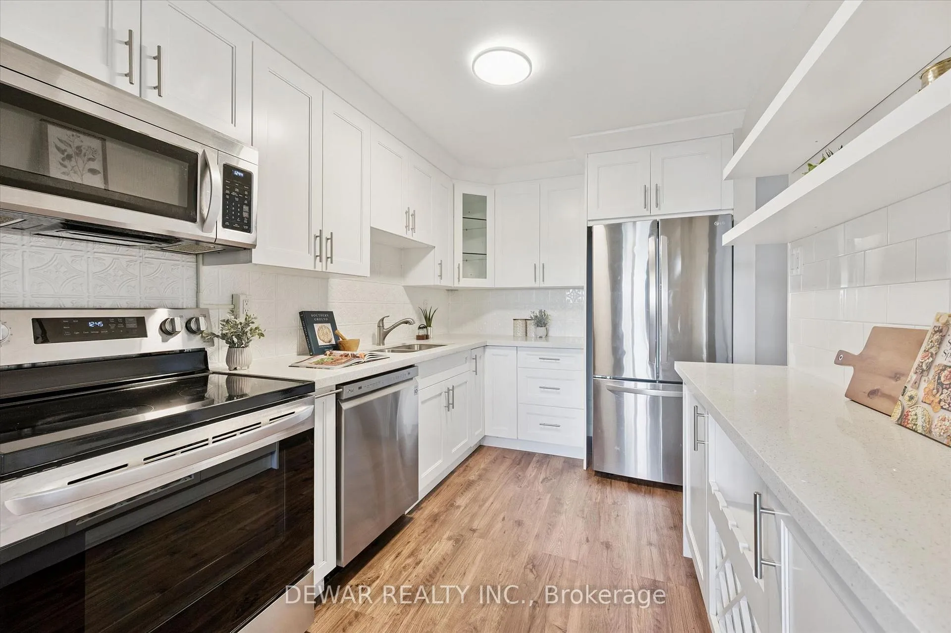 Photo 18 of Unit 405, 279 Chandler Drive, Kitchener, Laurentian Hills — HOMEH